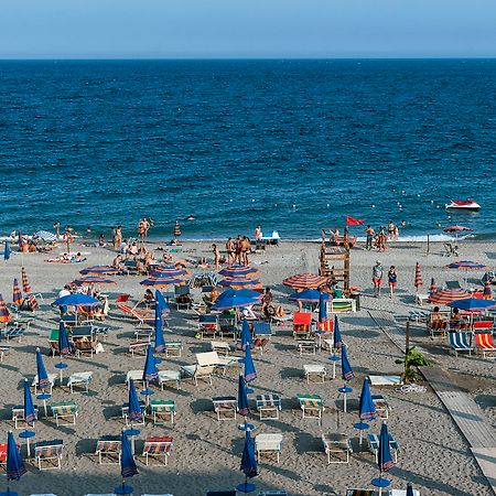 Residence Villa Liliana Giardini Naxos Dış mekan fotoğraf